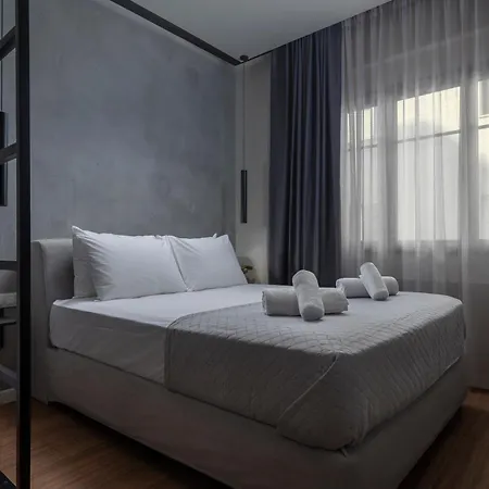 Hebrard Industrial Appartement
